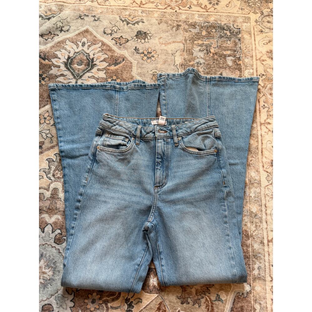 Flare Jeans - Picture 3 of 5